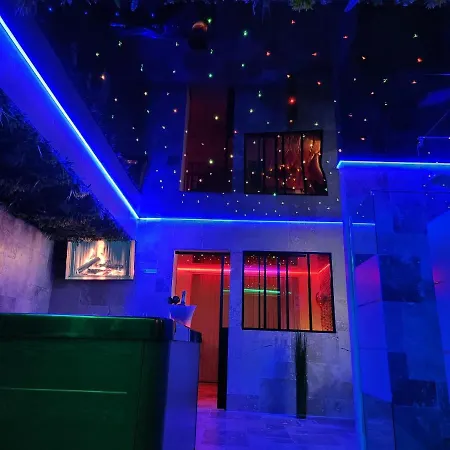 Le Sparadise Bed & Breakfast *